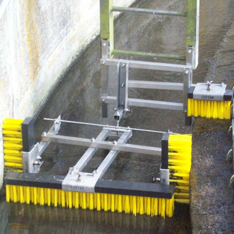 Weir Brushes
