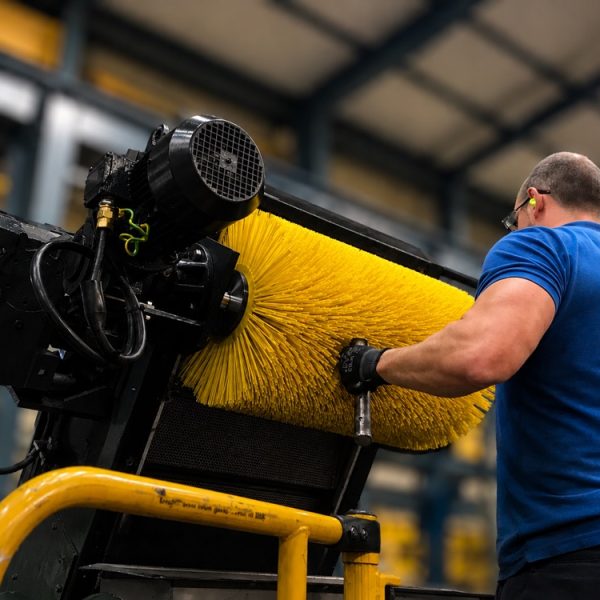 COTTAM SPLITGRIP Brush MarketingImageInsitu (5) COTTAM SPLITGRIP Brush MarketingImageInsitu (5)